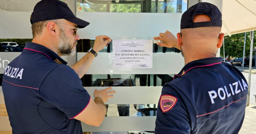 Caltagirone, chiosco chiuso dalla Polizia per 7 giorni: era diventato ritrovo abituale di pregiudicati