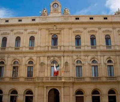 Consiglio Comunale di Caltagirone: approvate ratifiche e debito fuori bilancio, ok agli interventi sulla SS Licodia – Libertinia