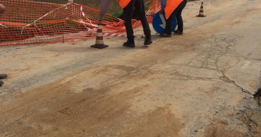 Assemblea Capitolina, Consigliere di FdI minaccia di chiamare i carabinieri in Campidoglio