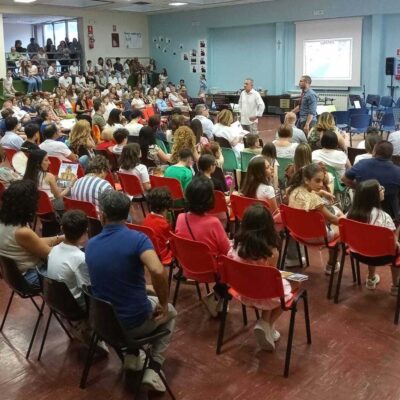 A Mirabella si guarda ‘Luntanu’, un progetto dell’istituto ‘De Amicis’ sull’emigrazione