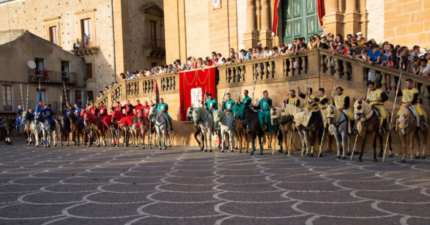 San Cono protagonista al Palio dei Normanni: tra storia, musica e orgoglio siciliano