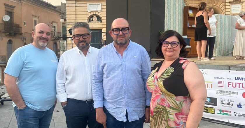 Grammichele investe nel teatro amatoriale: nuova vita culturale tra acquisti e festival